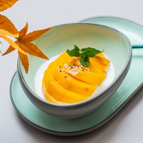 Tapioca au lait de coco et mangue frais